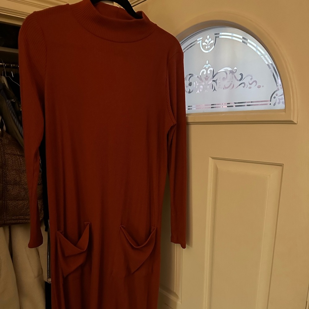 MIDI sweater dress with pockets